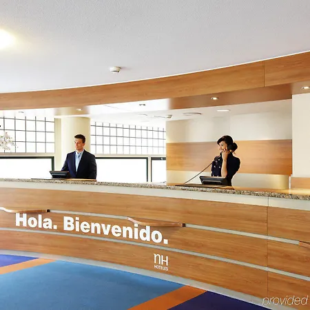 Hotell Avani Museum Quarter - Previously Nh Museum Quarter 4*