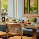 Avani Museum Quarter - Previously Nh Museum Quarter Hotel