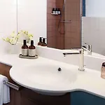 Hotel Avani Museum Quarter - Previously Nh Museum Quarter 4*