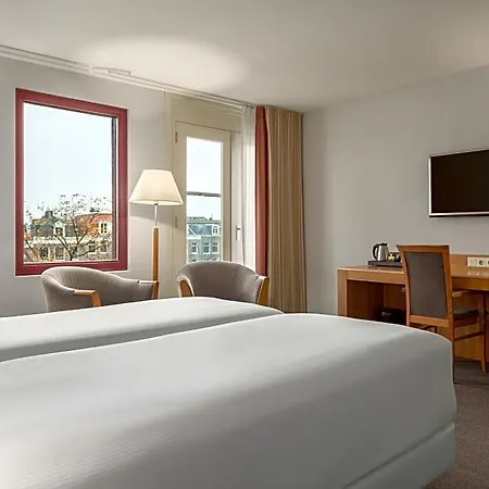 Avani Museum Quarter - Previously Nh Museum Quarter Hotel Amsterdam