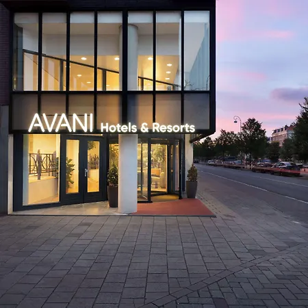 Hotel Avani Museum Quarter 4*