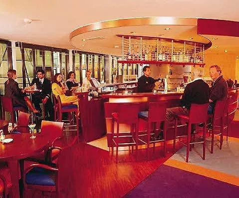 Avani Museum Quarter Hotel 4*