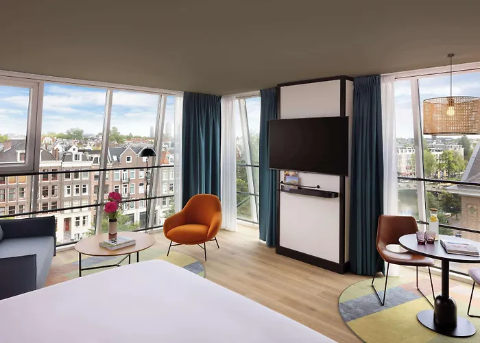 Hotel Avani Museum Quarter