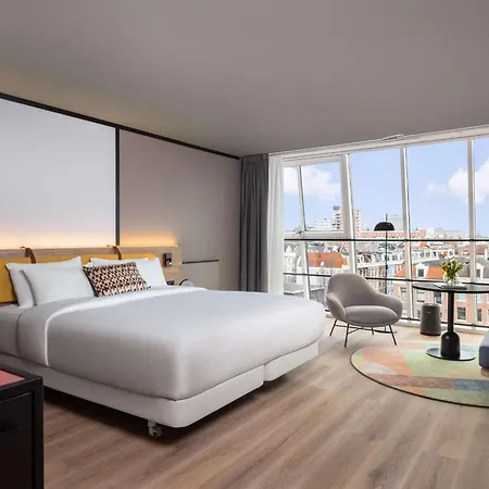 Hotell Avani Museum Quarter - Previously Nh Museum Quarter 4*