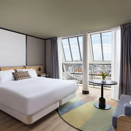 Avani Museum Quarter - Previously Nh Museum Quarter Hotel 4*