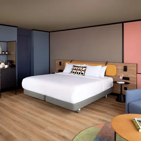 Avani Museum Quarter 4*